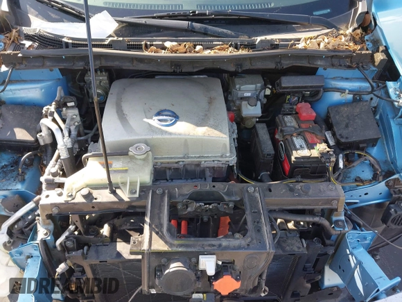 2015 Nissan LEAF S with VIN 1N4AZ0CP6FC330483, listed as a IAAI auction lot 42217559 with 35,216 mi miles and . Bid and sale history available at DreamBid. Image 10.