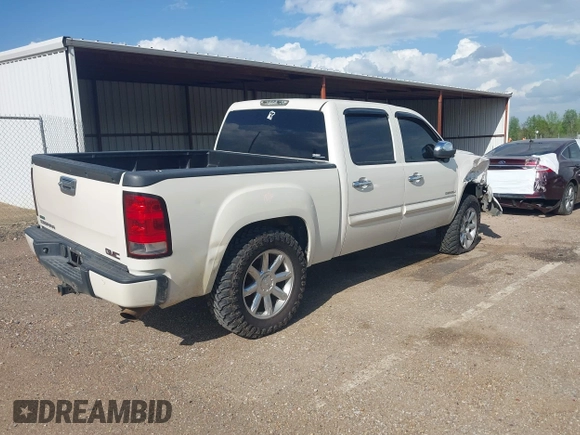 2010 GMC Sierra 1500 Denali z VIN 3GTRKXE26AG222270, wystawiony jako IAAI lot #41974112 z przebiegiem 166 366 mil mil oraz . Historia ofert i sprzedaży dostępna na DreamBid. Obrazek 4.