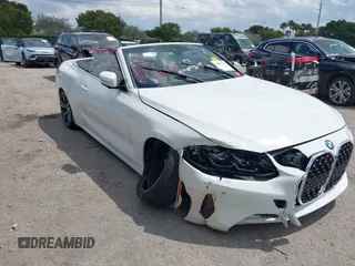 2024 BMW 4 Series 430i z VIN WBA23AT05RCP25894, wystawiony jako IAAI lot #41895019 z przebiegiem 7362 mil mil oraz . Historia ofert i sprzedaży dostępna na DreamBid. Obrazek 6.