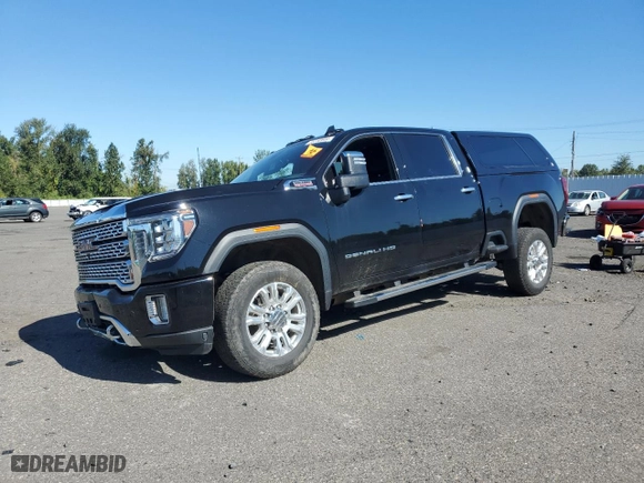 2020 GMC Sierra 3500HD Denali with VIN 1GT49WEY7LF125605, listed as a Copart auction lot 73732644 with 33,815 mi miles and Salvage Title. Bid and sale history available at carsss.com. Image 1.
