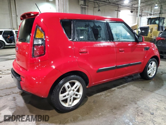 2010 Kia Soul + with VIN KNDJT2A27A7081790, listed as a Copart auction lot 88764975 with 114,098 mi miles and Clean Title. Bid and sale history available at DreamBid. Image 3.