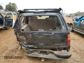 2002 Chevrolet Suburban Z71 with VIN 3GNFK16Z72G349789, listed as a Copart auction lot 79714354 with 290,525 mi miles and Salvage Title. Bid and sale history available at carsss.com. Image 6.