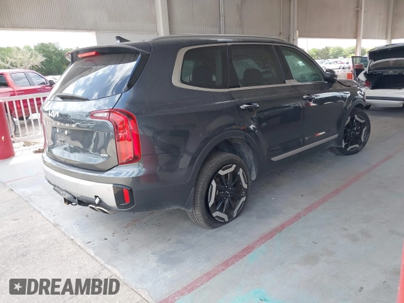 2023 Kia Telluride S with VIN 5XYP6DGC7PG405488, listed as a IAAI auction lot 42135176 with 16,799 mi miles and . Bid and sale history available at DreamBid. Image 4.