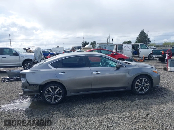 2016 Nissan Altima SR with VIN 1N4AL3AP2GC181013, listed as a IAAI auction lot 41896713 with 113,175 mi miles and . Bid and sale history available at carsss.com. Image 14.