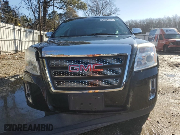 2015 GMC Terrain SLT z VIN 2GKFLYE37F6342357, wystawiony jako Copart lot #44387155 z przebiegiem 78 186 mil mil oraz Szkoda całkowita • Salvage title. Historia ofert i sprzedaży dostępna na DreamBid. Obrazek 5.