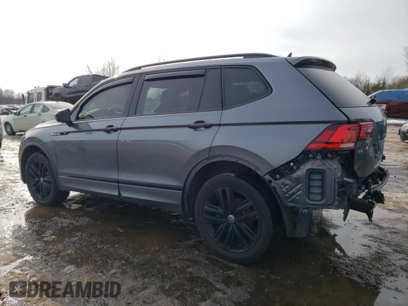 2022 Volkswagen Tiguan SE R-Line Black with VIN 3VV8B7AXXNM106110, listed as a Copart auction lot 43039575 with 24,728 mi miles and Salvage Title. Bid and sale history available at DreamBid. Image 2.