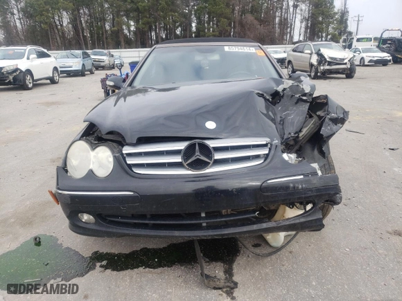 2005 Mercedes-Benz CLK-Class 3.2L with VIN WDBTK65J85F132180, listed as a Copart auction lot 85794614 with 185,785 mi miles and Salvage Title. Bid and sale history available at carsss.com. Image 5.