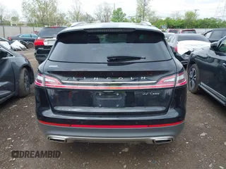 2020 Lincoln Nautilus Reserve z VIN 2LMPJ8KP6LBL14744, wystawiony jako IAAI lot #42116413 z przebiegiem 51 208 mil mil oraz . Historia ofert i sprzedaży dostępna na DreamBid. Obrazek 16.