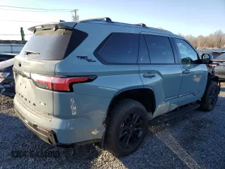 2025 Toyota Sequoia SR5 with VIN 7SVAAABA6SX049250, listed as a Copart auction lot 84479324 with 1,487 mi miles and Salvage Title. Bid and sale history available at carsss.com. Image 3.
