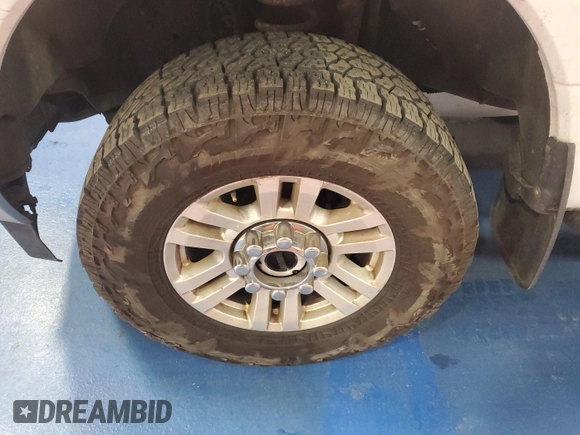 2017 Ford F-250 Lariat z VIN 1FT7W2BT0HEB48762, wystawiony jako IAAI lot #42575793 z przebiegiem 293 602 mil mil oraz . Historia ofert i sprzedaży dostępna na DreamBid. Obrazek 28.