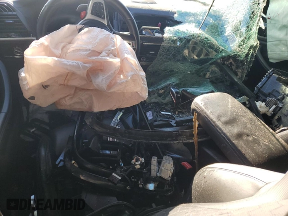 2021 BMW X4 M z VIN 5YMUJ0C03M9F33448, wystawiony jako Copart lot #87181194 z przebiegiem Nie podano mil oraz Tytuł czysty. Historia ofert i sprzedaży dostępna na DreamBid. Obrazek 8.