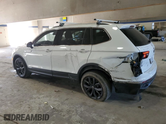 2022 Volkswagen Tiguan SE с VIN 3VV2B7AX2NM103918, выставлен на аукционе Copart как лот 88865235 с пробегом 45 035 миль миль и Списание • Salvage title. История ставок и продаж доступна на DreamBid. Изображение 2.