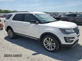 2017 Ford Explorer XLT with VIN 1FM5K8D84HGB59052, listed as a Copart auction lot 53406145 with 107,031 mi miles and Salvage Title. Bid and sale history available at carsss.com. Image 4.