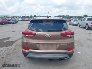 2017 Hyundai Tucson Value with VIN KM8J33A27HU430198, listed as a IAAI auction lot 42104369 with 163,929 mi miles. Bid and sale history available at carsss.com. Image 16.