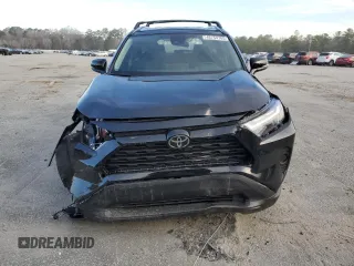 2025 Toyota RAV4 XLE with VIN 2T3W1RFV5SC303614, listed as a Copart auction lot 46754785 with 4,271 mi miles and Salvage Title. Bid and sale history available at carsss.com. Image 5.
