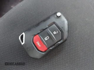 2023 Jeep Gladiator Sport S z VIN 1C6HJTAG5PL533877, wystawiony jako IAAI lot #41615284 z przebiegiem 41 191 mil mil oraz . Historia ofert i sprzedaży dostępna na DreamBid. Obrazek 11.