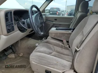 2005 Chevrolet Suburban LS с VIN 1GNEC16Z35J187767, выставлен на аукционе Copart как лот 62494475 с пробегом Не указан миль и Списание • Salvage title. История ставок и продаж доступна на DreamBid. Изображение 7.
