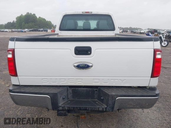 2015 Ford F-250 Lariat z VIN 1FT7W2BT8FEA55629, wystawiony jako IAAI lot #42285837 z przebiegiem 105 684 mil mil oraz . Historia ofert i sprzedaży dostępna na DreamBid. Obrazek 16.