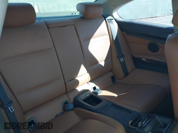 2011 BMW 3 Series 328i xDrive with VIN WBAKF5C58BE654906, listed as a IAAI auction lot 41725240 with 123,743 mi miles. Bid and sale history available at carsss.com. Image 8.