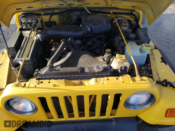 2000 Jeep Wrangler SE with VIN 1J4FA29P4YP791584, listed as a Copart auction lot 46437415 with 157,645 mi miles and Clean Title. Bid and sale history available at carsss.com. Image 11.