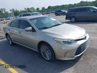 2016 Toyota Avalon Limited z VIN 4T1BK1EB1GU237405, wystawiony jako IAAI lot #42276053 z przebiegiem 51 399 mil mil oraz . Historia ofert i sprzedaży dostępna na DreamBid. Obrazek 1.