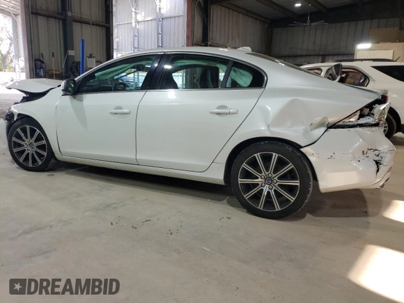 2018 Volvo S60 Inscription Platinum with VIN LYV402HM6JB162465, listed as a Copart auction lot 52248675 with 67,661 mi miles and Salvage title. Bid and sale history available at DreamBid. Image 2.