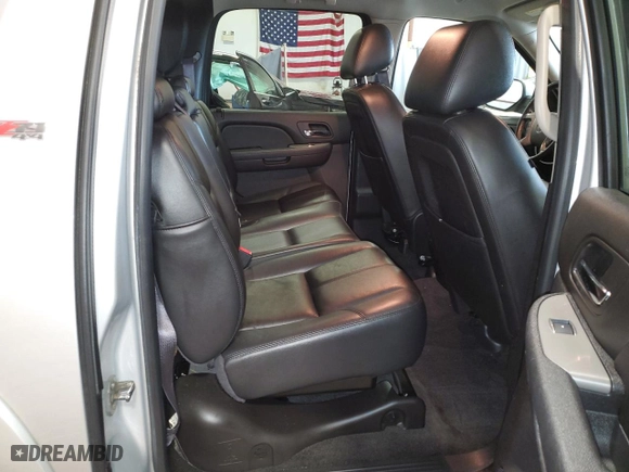2012 Chevrolet Avalanche LT with VIN 3GNTKFE74CG229806, listed as a Copart auction lot 86071714 with 122,881 mi miles and Salvage Title. Bid and sale history available at carsss.com. Image 10.