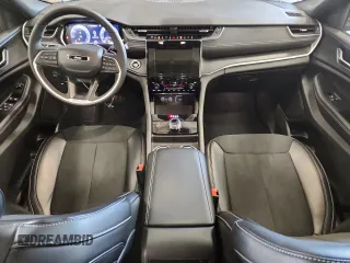 2024 Jeep Grand Cherokee Laredo with VIN 1C4RJHAG5RC210474, listed as a Copart auction lot 66945705 with 6,530 mi miles and Salvage title. Bid and sale history available at DreamBid. Image 8.