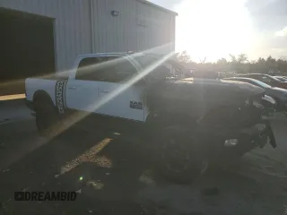 2018 Ram 2500 Power Wagon with VIN 3C6TR5EJ1JG155758, listed as a Copart auction lot 44108585 with 0 mi miles and Non Repairable. Bid and sale history available at carsss.com. Image 4.