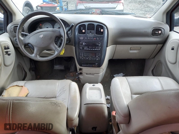 2005 Dodge Caravan SXT with VIN 2D4GP44L25R456250, listed as a Copart auction lot 83081644 with 277,196 mi miles and Salvage Title. Bid and sale history available at DreamBid. Image 8.