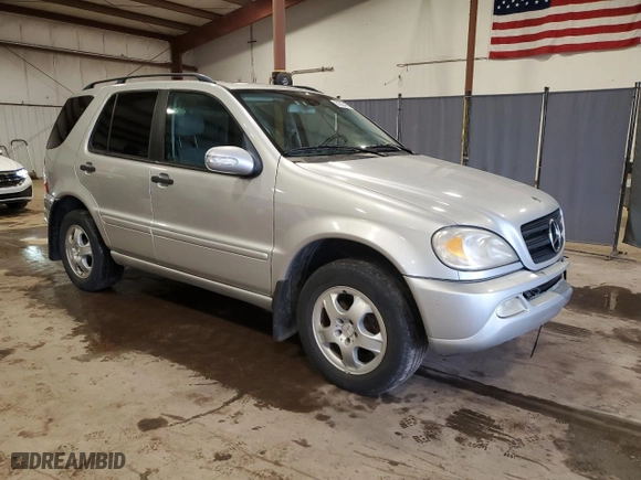 2002 Mercedes-Benz M-Class with VIN 4JGAB54E22A309625, listed as a Copart auction lot 51300405 with 90,227 mi miles and Salvage Title. Bid and sale history available at carsss.com. Image 4.