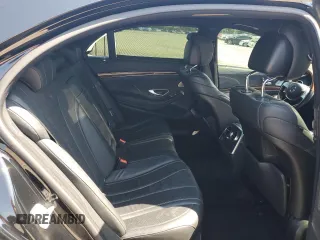 2015 Mercedes-Benz S 550 with VIN WDDUG8FB2FA110951, listed as a Copart auction lot 61724525 with 124,173 mi miles and Salvage title. Bid and sale history available at DreamBid. Image 10.