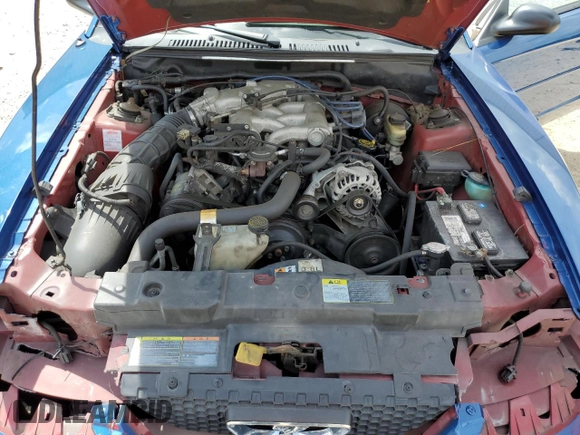2001 Ford Mustang Deluxe with VIN 1FAFP44401F209673, listed as a Copart auction lot 52239035 with 165,944 mi miles and Salvage Title. Bid and sale history available at carsss.com. Image 13.