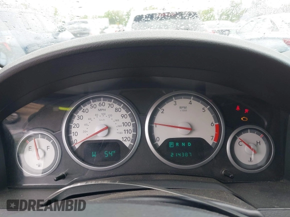 2010 Dodge Grand Caravan SXT z VIN 2D4RN5D12AR444953, wystawiony jako IAAI lot #42247277 z przebiegiem 214 387 mil mil oraz . Historia ofert i sprzedaży dostępna na DreamBid. Obrazek 7.