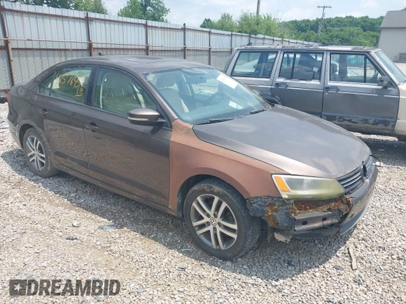 2012 Volkswagen Jetta TDI z VIN 3VWLL7AJ3CM349740, wystawiony jako IAAI lot #42576459 z przebiegiem 135 444 mil mil oraz . Historia ofert i sprzedaży dostępna na DreamBid. Obrazek 1.