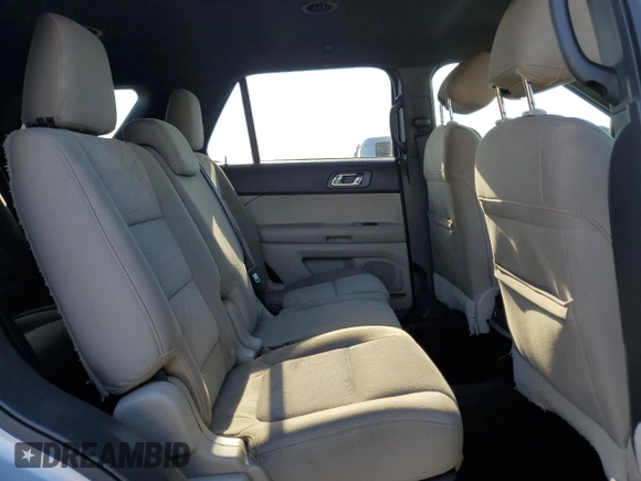 2015 Ford Explorer z VIN 1FM5K7B87FGA31592, wystawiony jako Copart lot #53873135 z przebiegiem 215 858 mil mil oraz Szkoda całkowita • Salvage title. Historia ofert i sprzedaży dostępna na DreamBid. Obrazek 11.