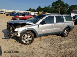 2004 Volvo V70 XC Cross Country with VIN YV1SZ59H941125075, listed as a Copart auction lot 58963795 with 209,539 mi miles and Salvage title. Bid and sale history available at DreamBid. Image 1.