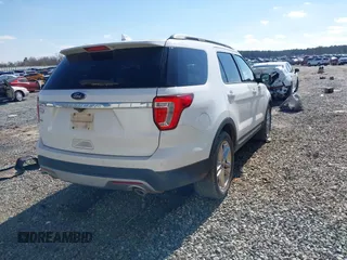 2017 Ford Explorer XLT z VIN 1FM5K7D81HGD96172, wystawiony jako IAAI lot #41620454 z przebiegiem 122 937 mil mil oraz . Historia ofert i sprzedaży dostępna na DreamBid. Obrazek 4.