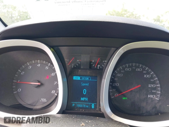 2013 Chevrolet Equinox LS z VIN 2GNALBEK6D6265950, wystawiony jako IAAI lot #42302761 z przebiegiem 180 078 mil mil oraz . Historia ofert i sprzedaży dostępna na DreamBid. Obrazek 15.