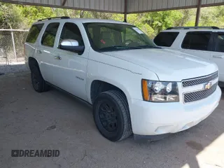2008 Chevrolet Tahoe 3LT with VIN 1GNFC13J08R191834, listed as a IAAI auction lot 41929485 with 181,030 mi miles and . Bid and sale history available at DreamBid. Image 1.