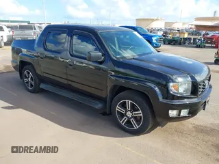 2013 Honda Ridgeline Sport z VIN 5FPYK1F70DB011814, wystawiony jako IAAI lot #41689579 z przebiegiem 136 251 mil mil oraz . Historia ofert i sprzedaży dostępna na DreamBid. Obrazek 1.