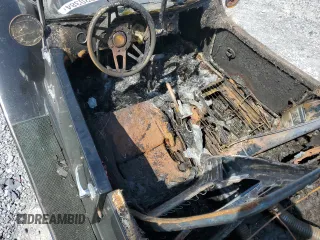 1950 Volkswagen Beetle with VIN 119127928, listed as a Copart auction lot 64220384 with Not Provided miles and Non Repairable. Bid and sale history available at DreamBid. Image 8.