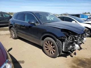 2022 Porsche Cayenne with VIN WP1AA2AY5NDA04335, listed as a Copart auction lot 57320915 with 7,017 mi miles and Salvage title. Bid and sale history available at DreamBid. Image 4.