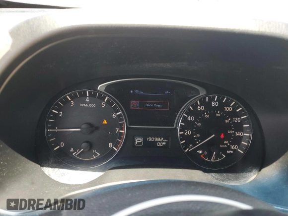 2014 Nissan Pathfinder SL with VIN 5N1AR2MNXEC611926, listed as a Copart auction lot 55067505 with 190,982 mi miles and Clean Title. Bid and sale history available at DreamBid. Image 9.