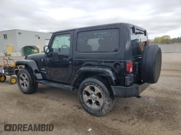 2018 Jeep Wrangler Sahara z VIN 1C4AJWBG0JL903053, wystawiony jako Copart lot #55486835 z przebiegiem 136 516 mil mil oraz Czysty tytuł • Clean title. Historia ofert i sprzedaży dostępna na DreamBid. Obrazek 2.