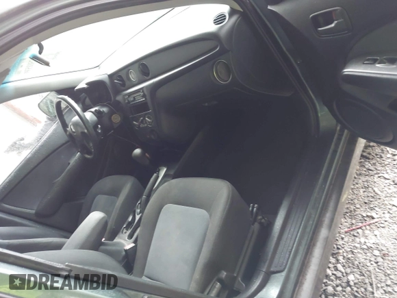 2005 Mitsubishi Outlander LS z VIN JA4LZ31F65U018214, wystawiony jako IAAI lot #42311539 z przebiegiem 282 298 mil mil oraz . Historia ofert i sprzedaży dostępna na DreamBid. Obrazek 5.