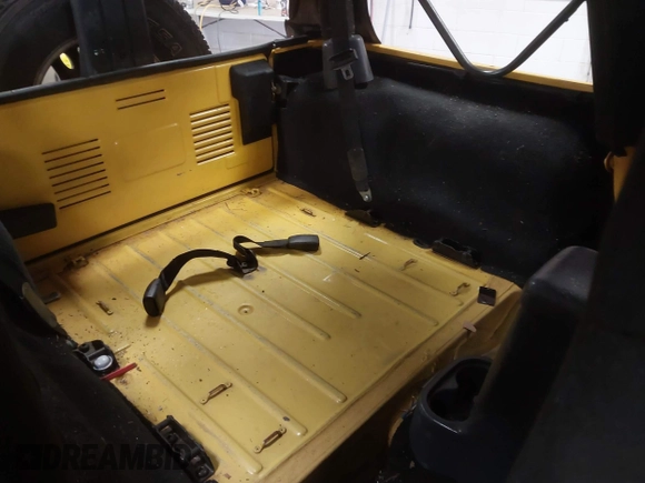 2006 Jeep Wrangler X with VIN 1J4FA39S96P743750, listed as a IAAI auction lot 39410937 with 43,104 mi miles and . Bid and sale history available at DreamBid. Image 8.