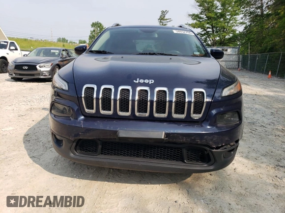 2016 Jeep Cherokee Latitude with VIN 1C4PJMCB9GW112576, listed as a Copart auction lot 58652755 with 121,088 mi miles and Salvage title. Bid and sale history available at DreamBid. Image 5.