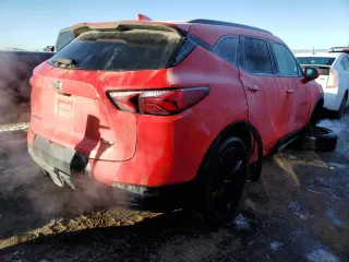 2019 Chevrolet Blazer RS z VIN 3GNKBERS1KS703758, wystawiony jako Copart lot #42084615 z przebiegiem 60 194 mil mil oraz Szkoda całkowita • Salvage title. Historia ofert i sprzedaży dostępna na DreamBid. Obrazek 3.