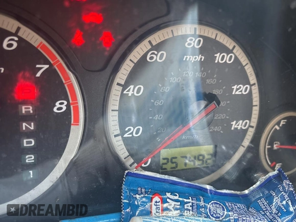 2005 Honda CR-V LX with VIN JHLRD68515C010897, listed as a Copart auction lot 43971785 with 257,429 mi miles and Clean Title. Bid and sale history available at DreamBid. Image 8.